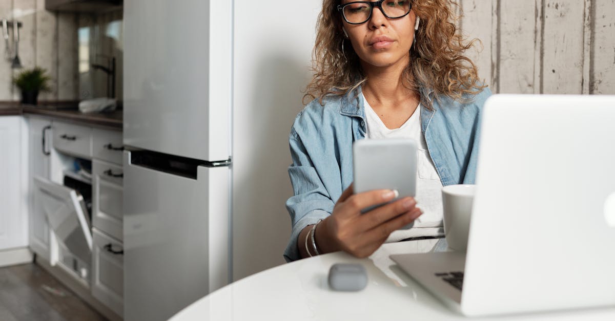 découvrez l'importance des newsletters dans la stratégie de communication moderne. apprenez à créer des contenus engageants pour fidéliser votre audience et maximiser l'impact de vos campagnes marketing.