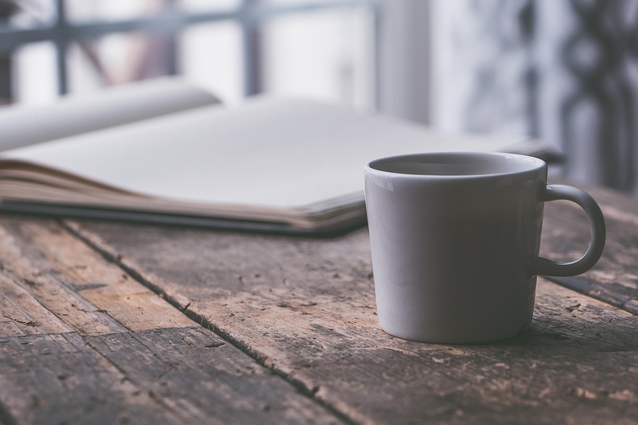 découvrez notre sélection d'ordinateurs de bureau performants et élégants, adaptés à tous vos besoins professionnels et personnels. trouvez le modèle idéal parmi nos gammes variées, alliant puissance, design et efficacité.