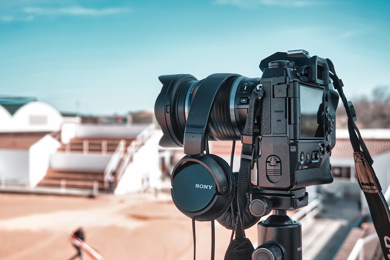 découvrez les meilleurs outils de seo pour vidéo qui optimiseront votre présence en ligne. améliorez vos classements sur les moteurs de recherche, attirez plus de vues et maximisez l'impact de vos contenus vidéo grâce à des stratégies performantes et des analyses précises.
