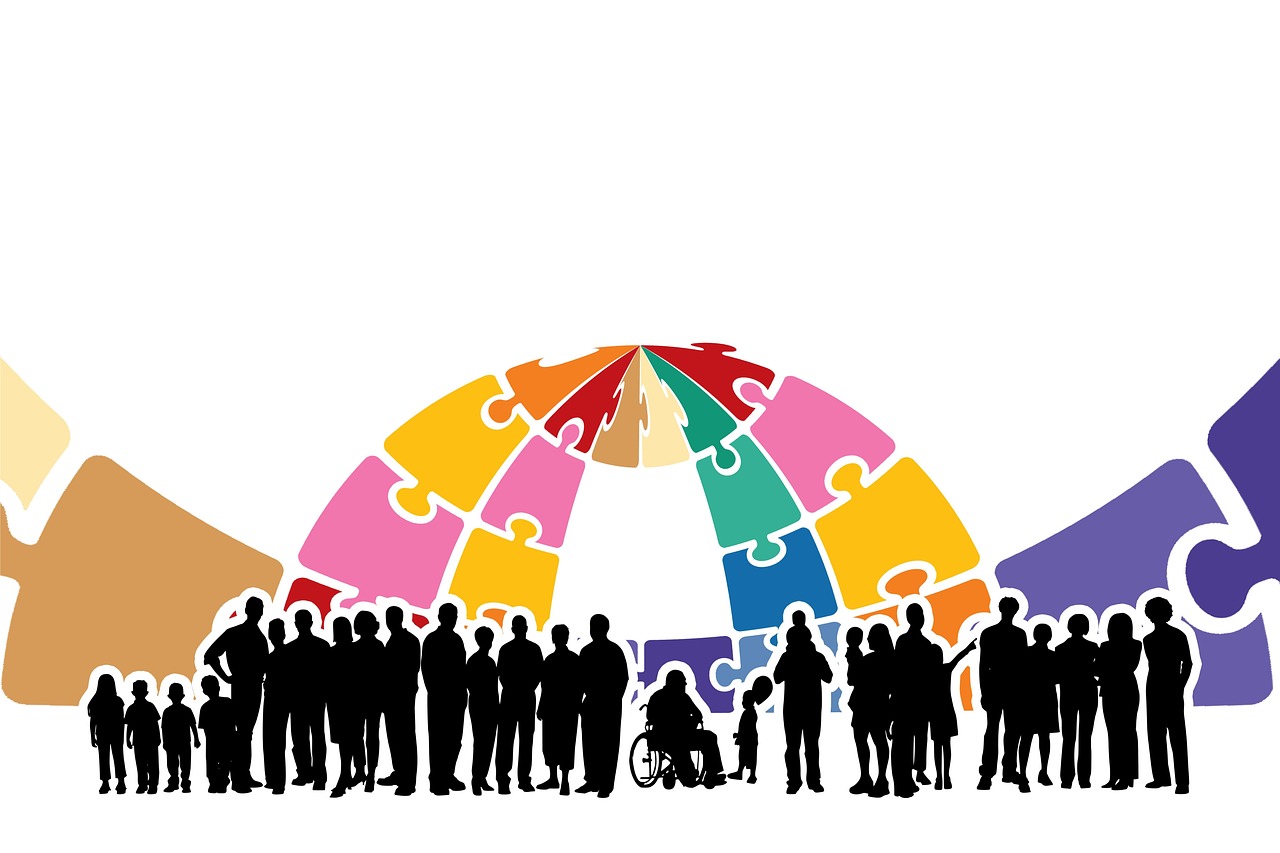 découvrez l'importance de l'inclusivité numérique : comment garantir un accès équitable aux technologies digitales pour tous, promouvoir la diversité et favoriser l'engagement communautaire dans un monde de plus en plus connecté.
